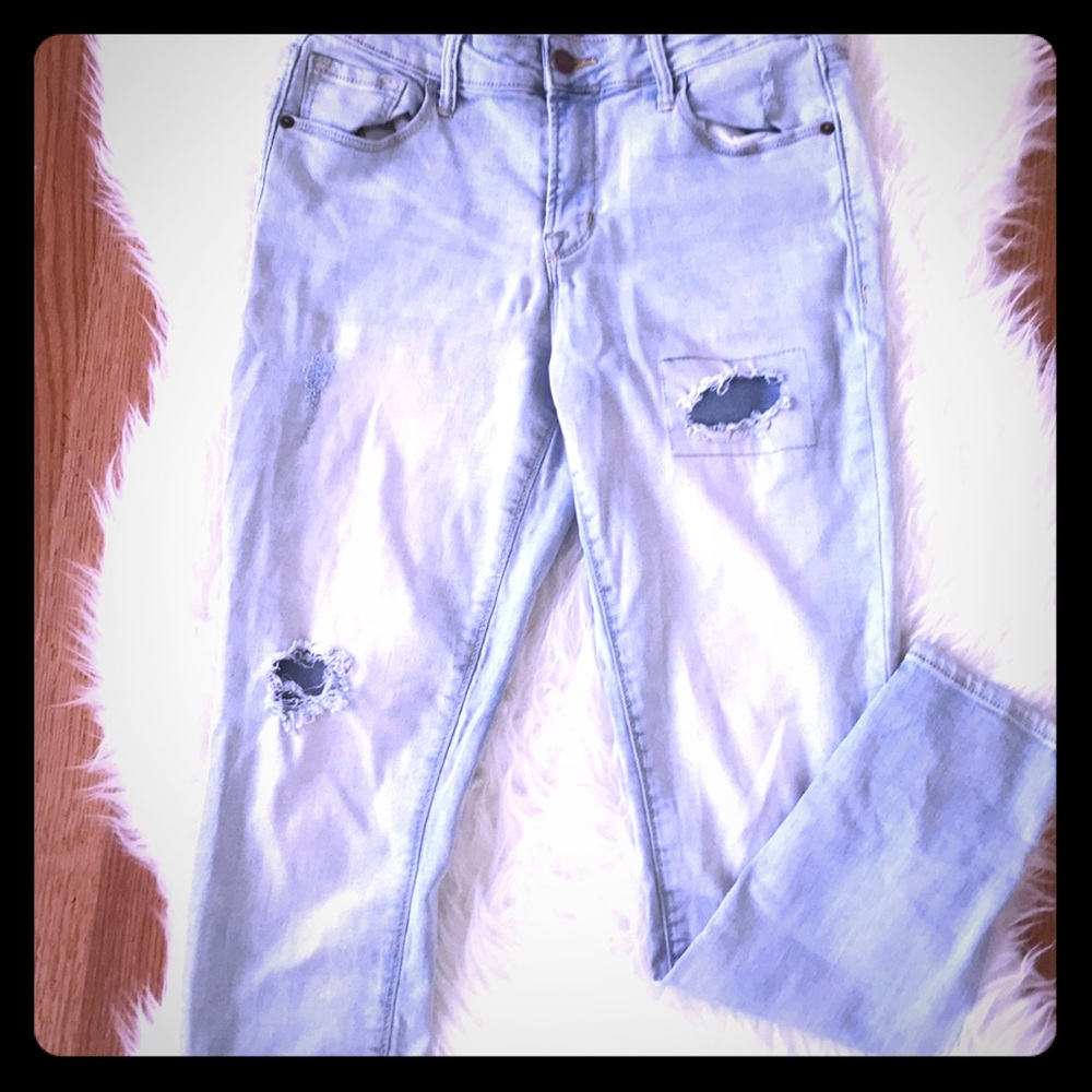 Mid Rise Jeans 👖💙